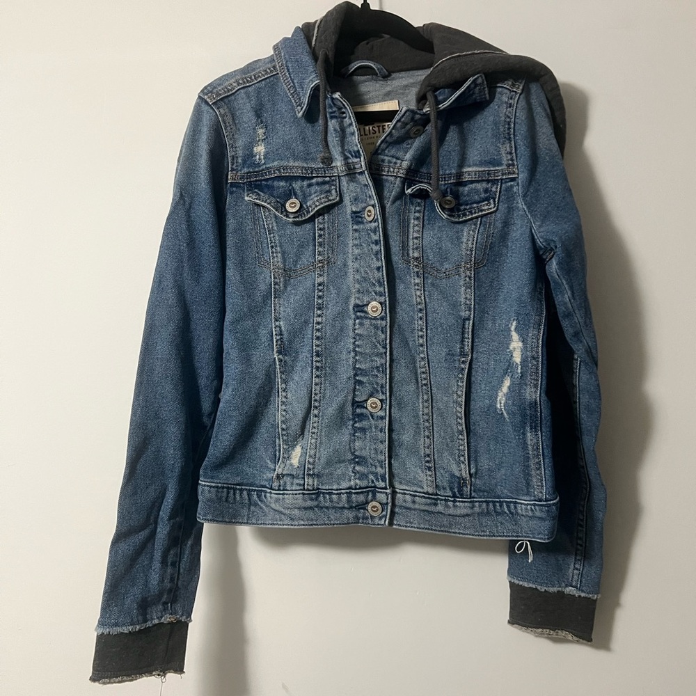 Hollister Women's Denim Distressed Blue Jean Jacket with Hood